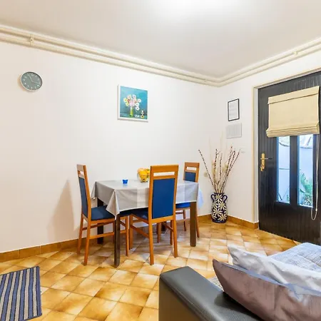 App Mary Jane Poreč